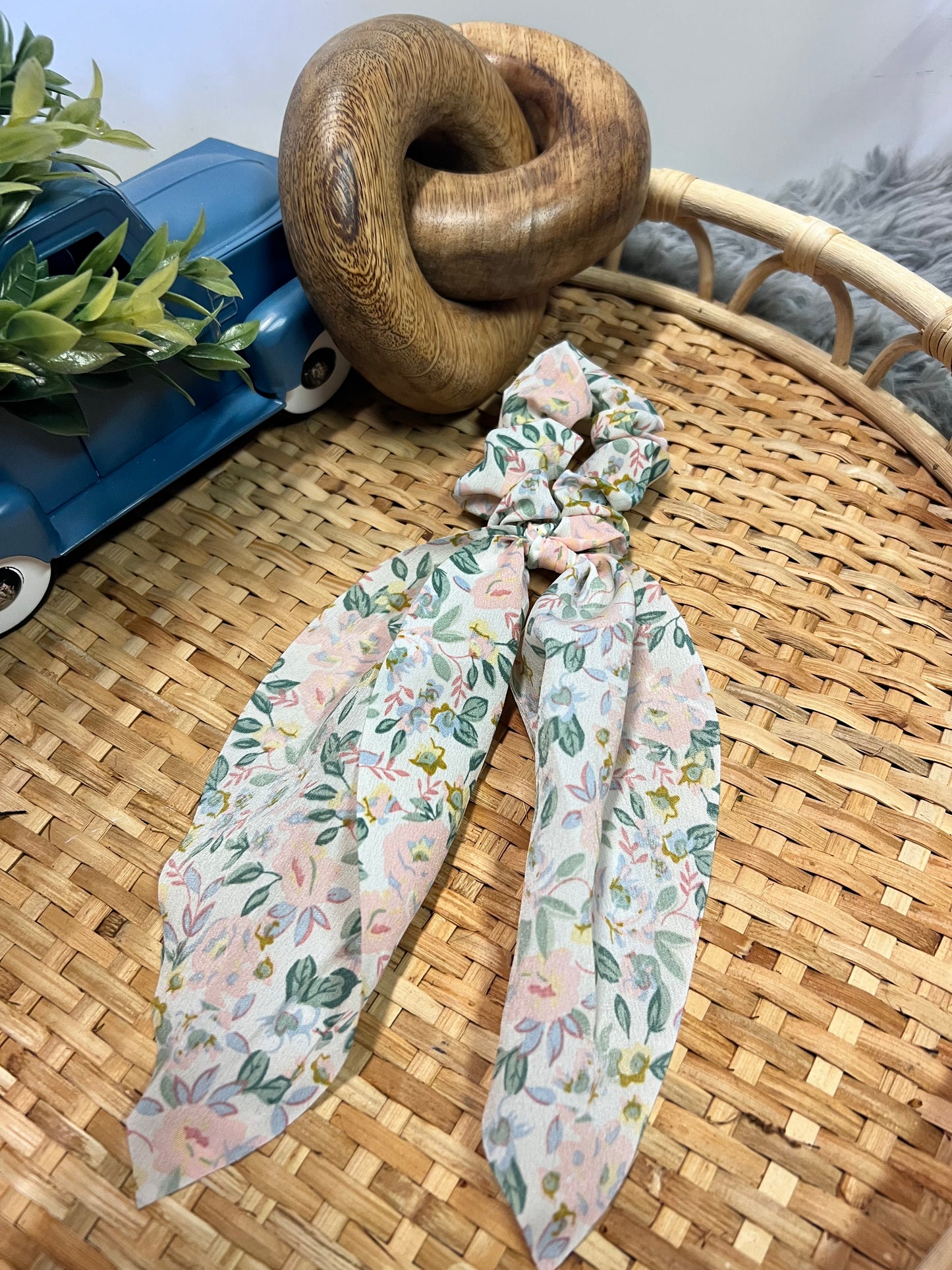 Scarf hair tie
